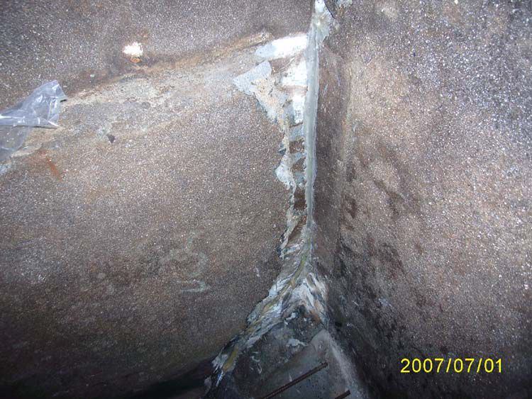 6 균열부위1차케미칼작업