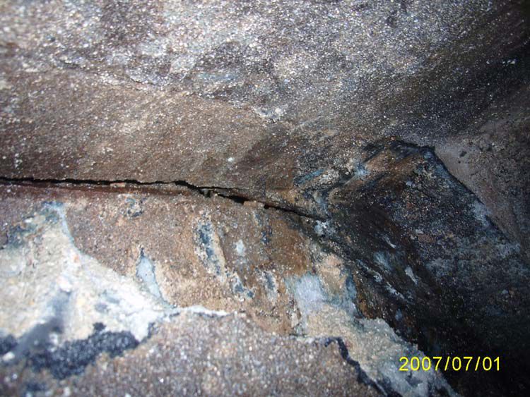 4 균열발생한것